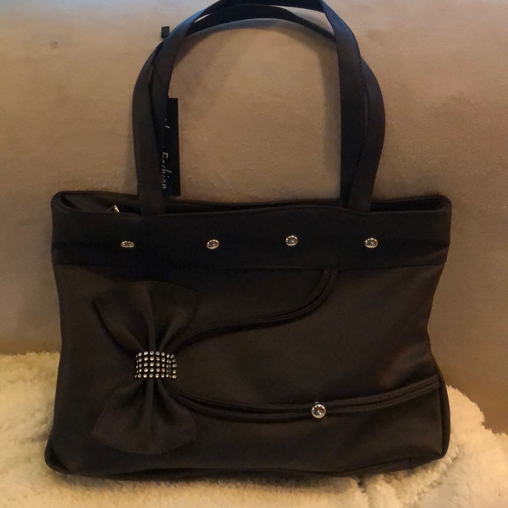 PU Leather Tote. Black with Rhinestone Bow